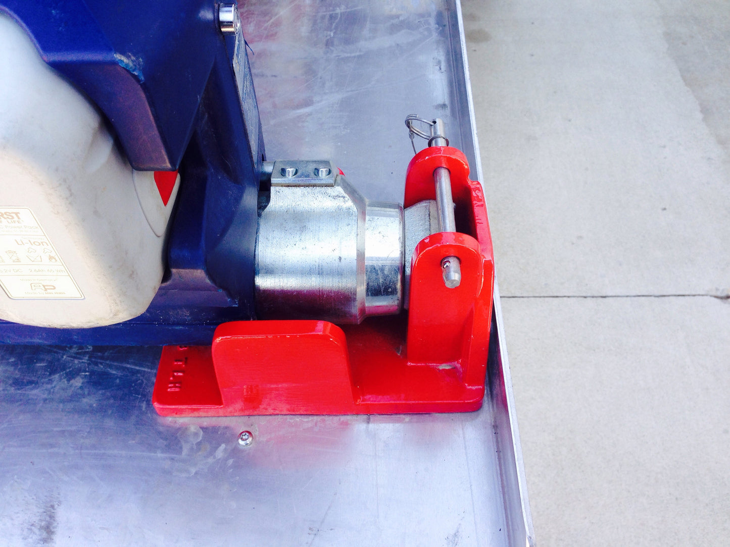 Hurst R420 Ram Mount